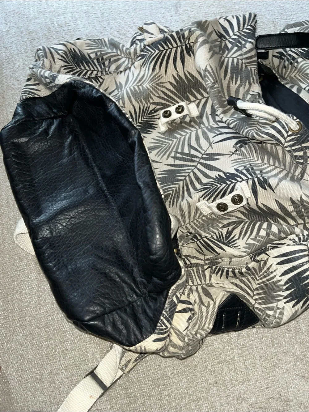 Steve Madden Black & Cream Botanical-Print Backpack